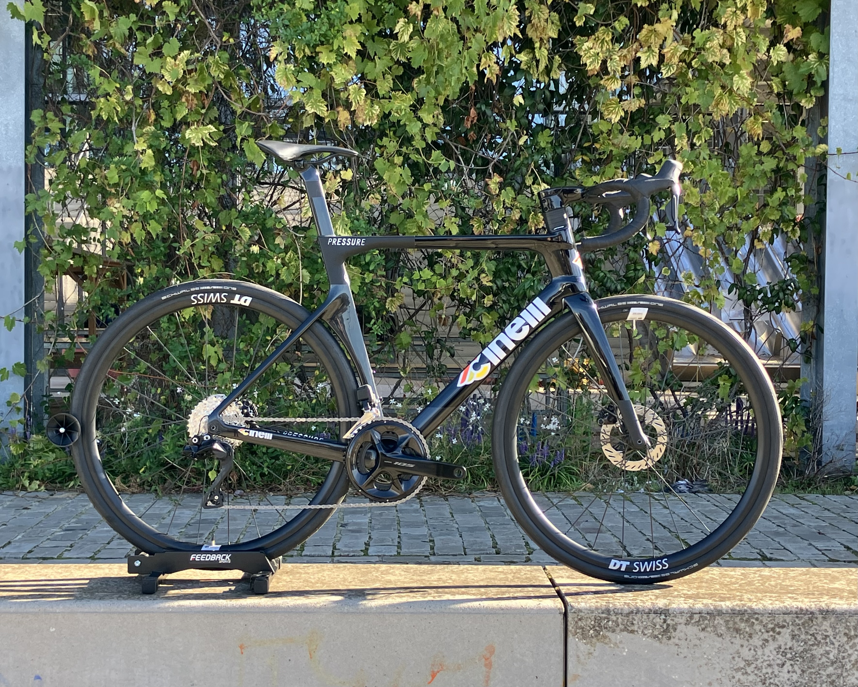 Cinelli Pressure 105 di2 2x12v